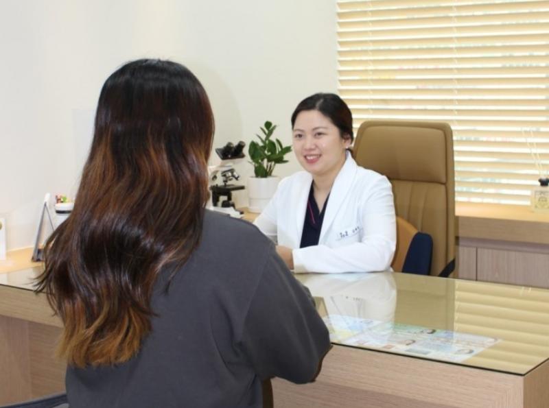 민망한 질방귀(질음), 올해는 질축소성형으로 음소거 해보자.